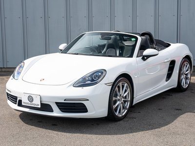 2017 Porsche 718 thumbnail 23