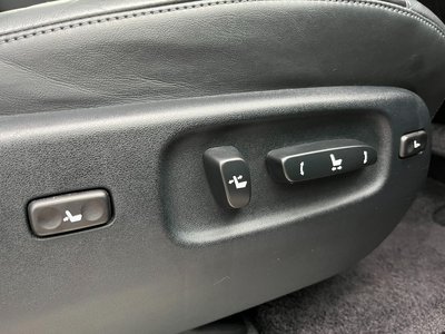 2016 Lexus LX thumbnail 68