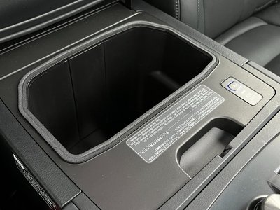 2016 Lexus LX thumbnail 73