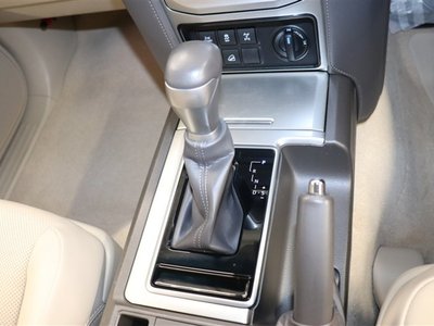 2023 Toyota LAND CRUISER PRADO — фото 38