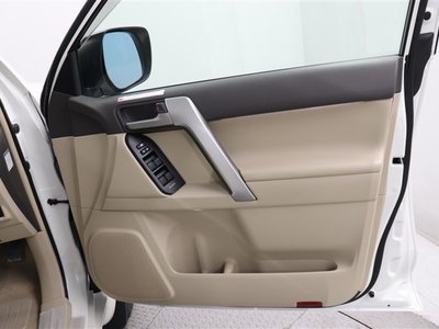 2023 Toyota LAND CRUISER PRADO — фото 42