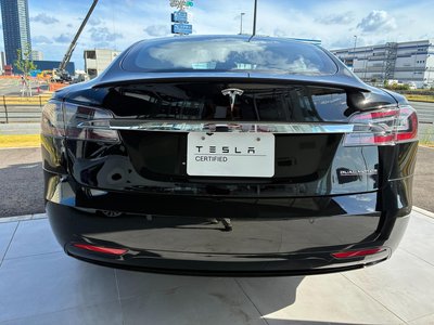 2020 Tesla MODEL S 缩略图 7
