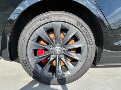 2020 Tesla MODEL S 缩略图 13