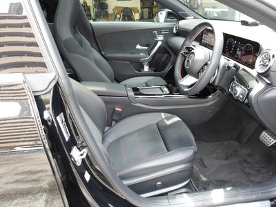 2025 Mercedes-BENZ CLA photo 5
