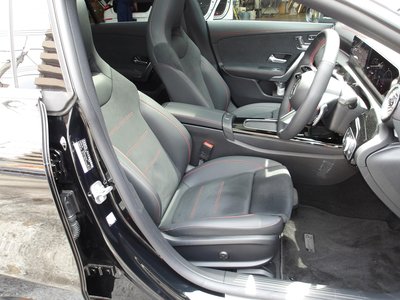 2025 Mercedes-BENZ CLA thumbnail 38