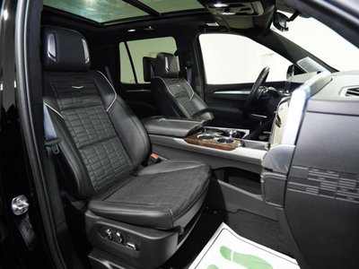 2025 Cadillac ESCALADE — фото 3