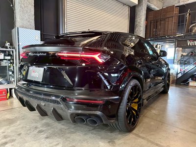 2019 Lamborghini URUS 照片 12