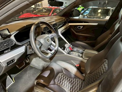 2019 Lamborghini URUS 照片 38