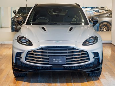 2026 Aston Martin DBX photo 7