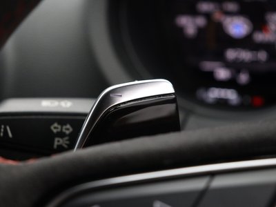 صورة 30 لـ 2018 AUDI RS3 SPORTBACK