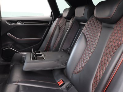 صورة 21 لـ 2018 AUDI RS3 SPORTBACK