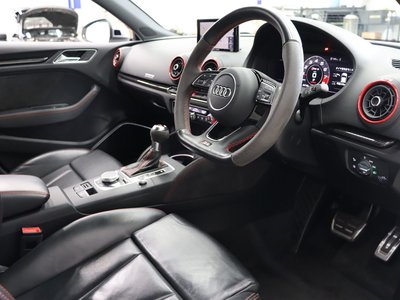 صورة 6 لـ 2018 AUDI RS3 SPORTBACK