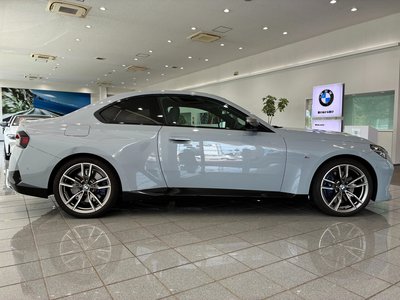 2023 BMW 2 SERIES COUPE photo 3