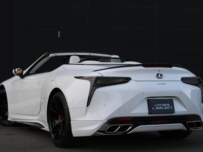 2024 Lexus LC CONVERTIBLE photo 12