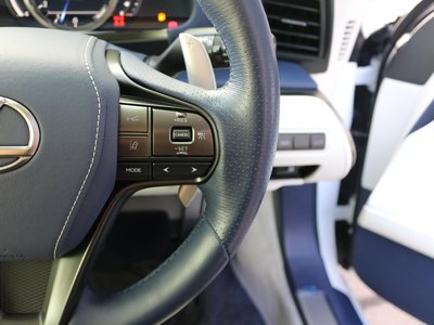 2024 Lexus LC CONVERTIBLE thumbnail 38