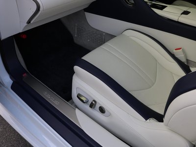 2024 Lexus LC CONVERTIBLE thumbnail 25