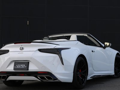 2024 Lexus LC CONVERTIBLE photo 16