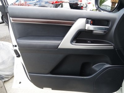 2020 Toyota LAND CRUISER 200 — фото 62
