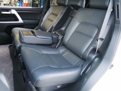 2020 Toyota LAND CRUISER 200 — фото 30