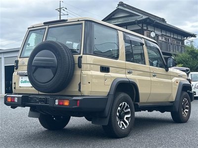 صورة 33 لـ 2024 Toyota LAND CRUISER 70