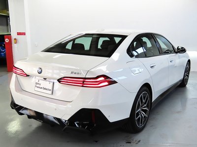 صورة مصغرة 20 لـ 2025 BMW 5 SERIES