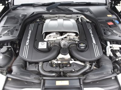 صورة 21 لـ 2015 Mercedes-BENZ C-CLASS AMG
