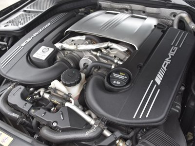 صورة 29 لـ 2015 Mercedes-BENZ C-CLASS AMG