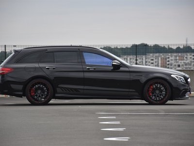 صورة 7 لـ 2015 Mercedes-BENZ C-CLASS AMG