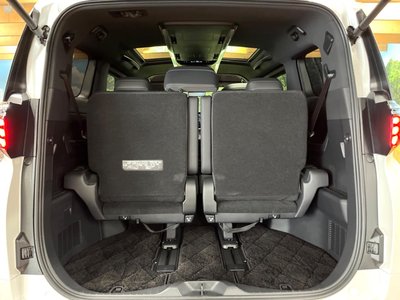 2024 Toyota ALPHARD 照片 11
