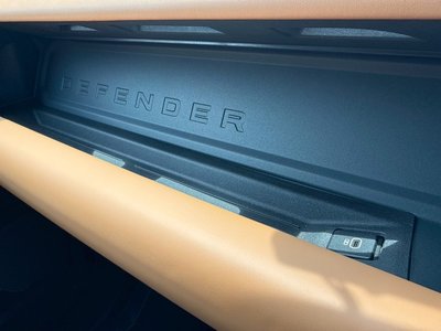 صورة 53 لـ 2023 LAND Rover DEFENDER
