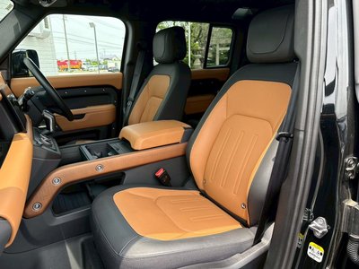 صورة 61 لـ 2023 LAND Rover DEFENDER