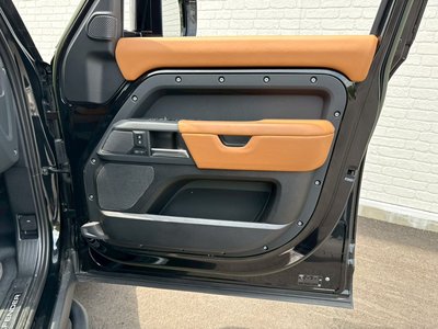 صورة 60 لـ 2023 LAND Rover DEFENDER