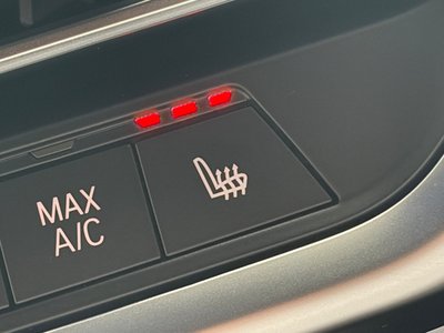 2022 BMW X4 thumbnail 37
