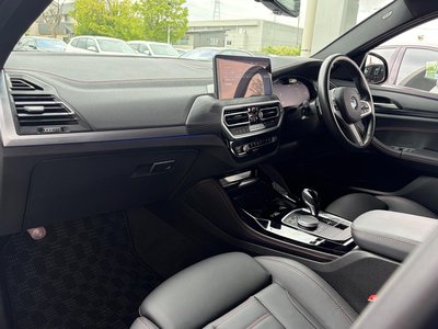 2022 BMW X4 thumbnail 57