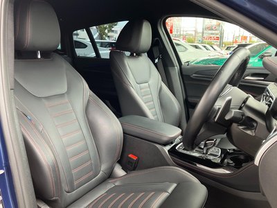 2022 BMW X4 thumbnail 36