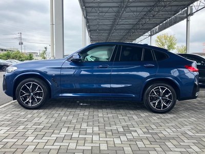 2022 BMW X4 photo 4