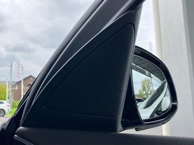 2022 BMW X4 thumbnail 28