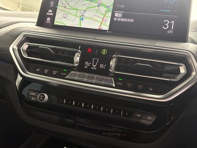 2022 BMW X4 thumbnail 54