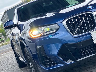 2022 BMW X4 photo 9
