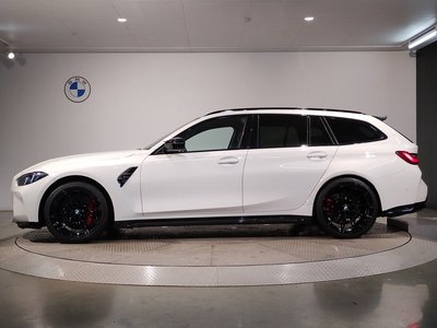 2025 BMW M3 TOURING photo 6