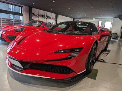 2021 Ferrari SF90 STRADALE 照片 3