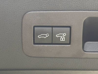 2023 Toyota LAND CRUISER 300 thumbnail 72