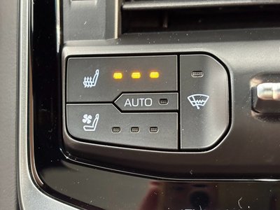 2023 Toyota LAND CRUISER 300 thumbnail 54