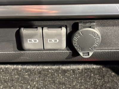 2023 Toyota LAND CRUISER 300 thumbnail 45