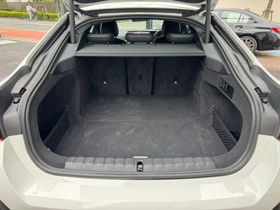 2022 BMW I4 — фото 39