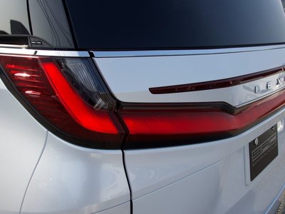 صورة 17 لـ 2024 Lexus LM