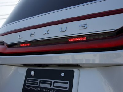 صورة 59 لـ 2024 Lexus LM