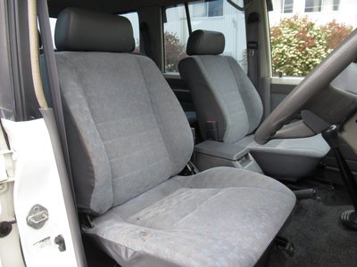1999 Toyota LAND CRUISER 70 照片 12