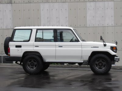 1999 Toyota LAND CRUISER 70 照片 5