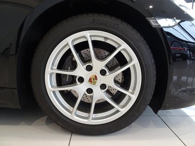 2019 Porsche 718 photo 9
